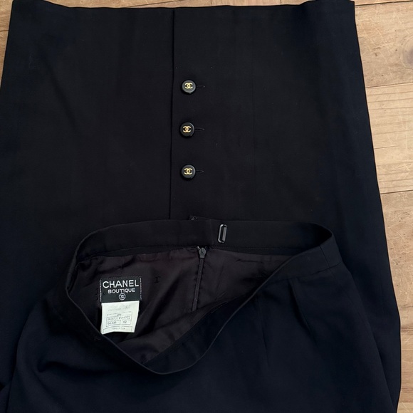Vintage Chanel Boutique Pencil Skirt - Picture 6 of 7
